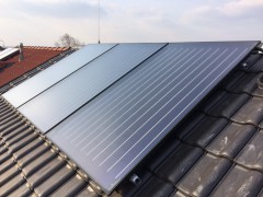 Referenz thermische Solaranlage zur Trinkwassererwärmung und Heizungsunterstützung